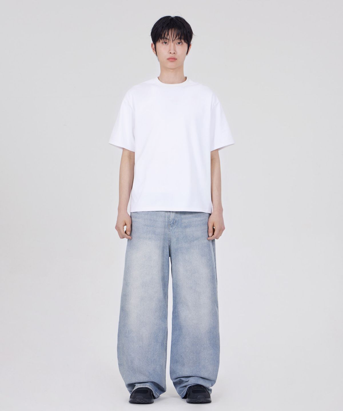굿라이프웍스(GLW) 데일리 크롭 티셔츠 화이트