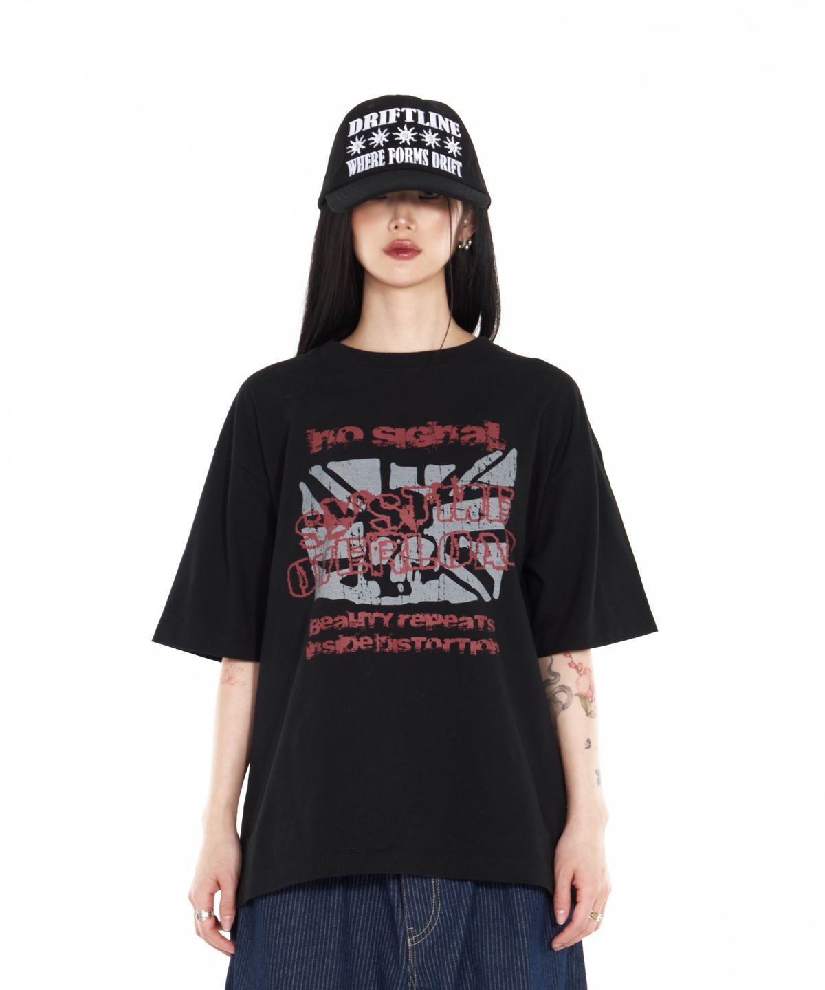 아이돈워너셀(IDWS) No Signal T-Shirt Black