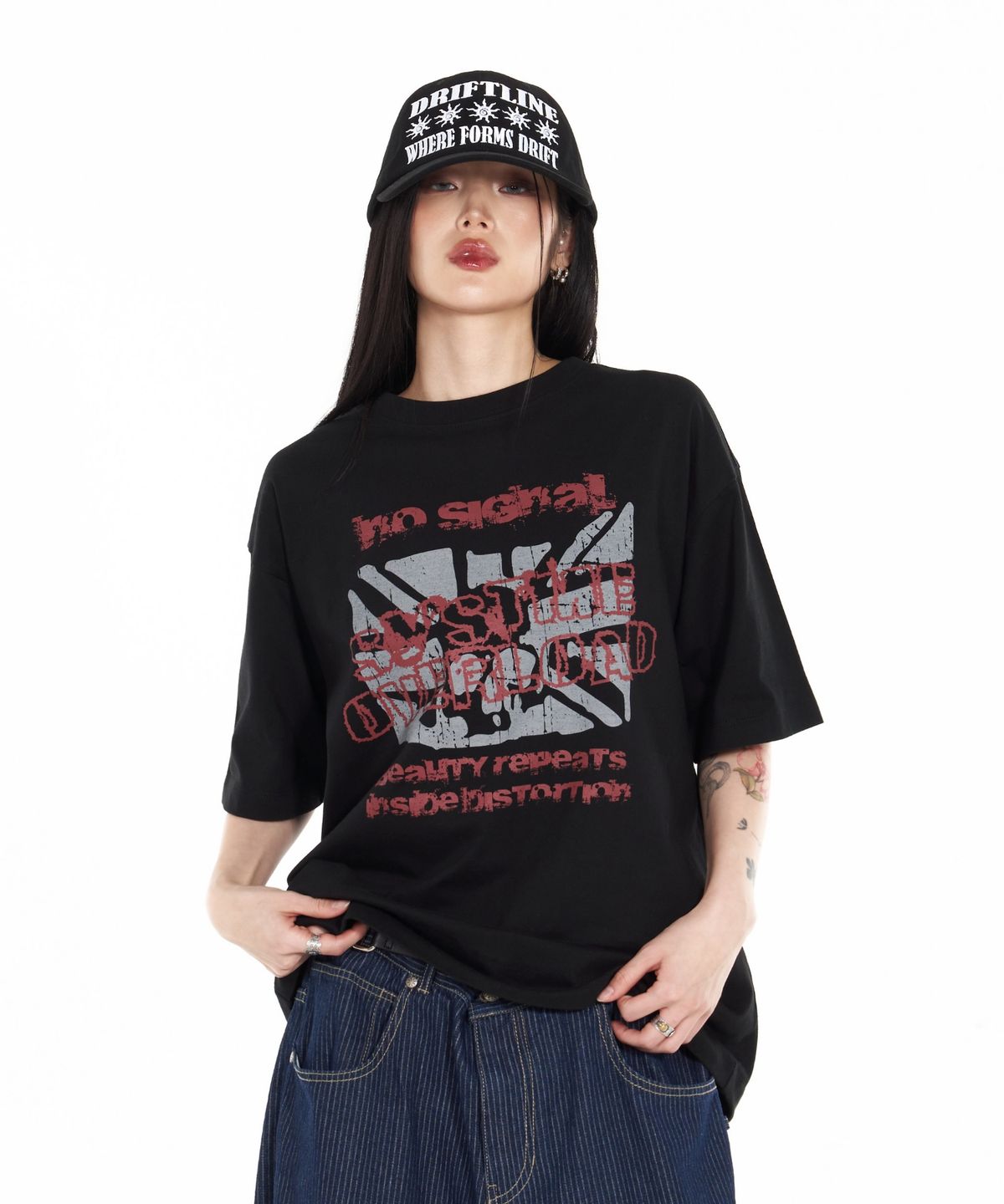 아이돈워너셀(IDWS) No Signal T-Shirt Black