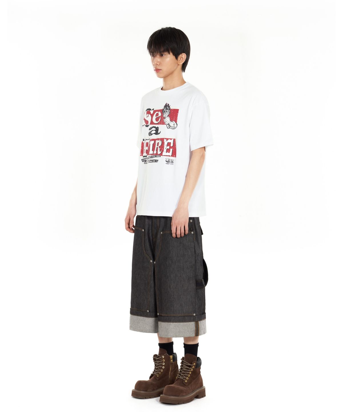 아이돈워너셀(IDWS) Set Fire T-Shirt White