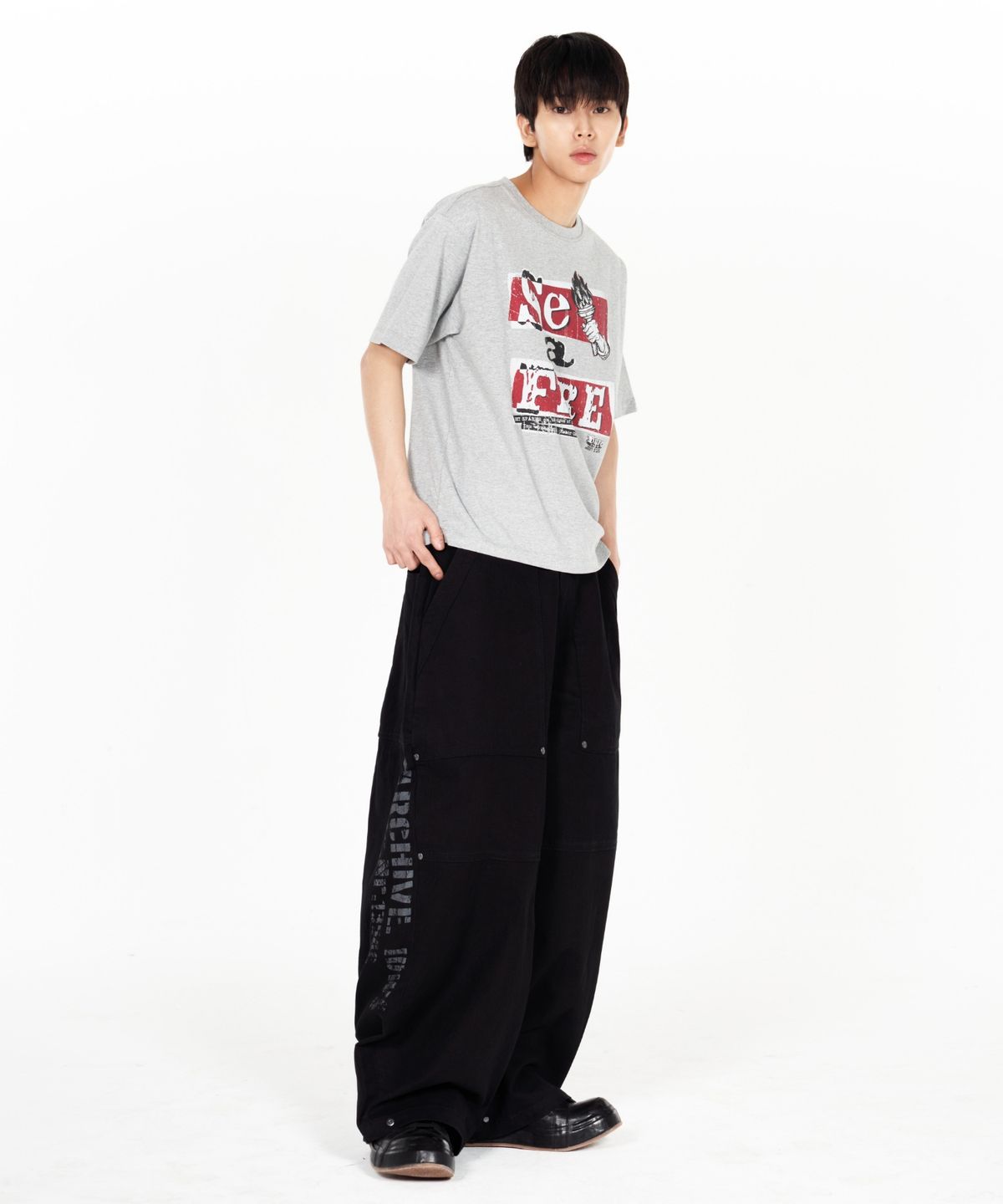 아이돈워너셀(IDWS) Set Fire T-Shirt Gray