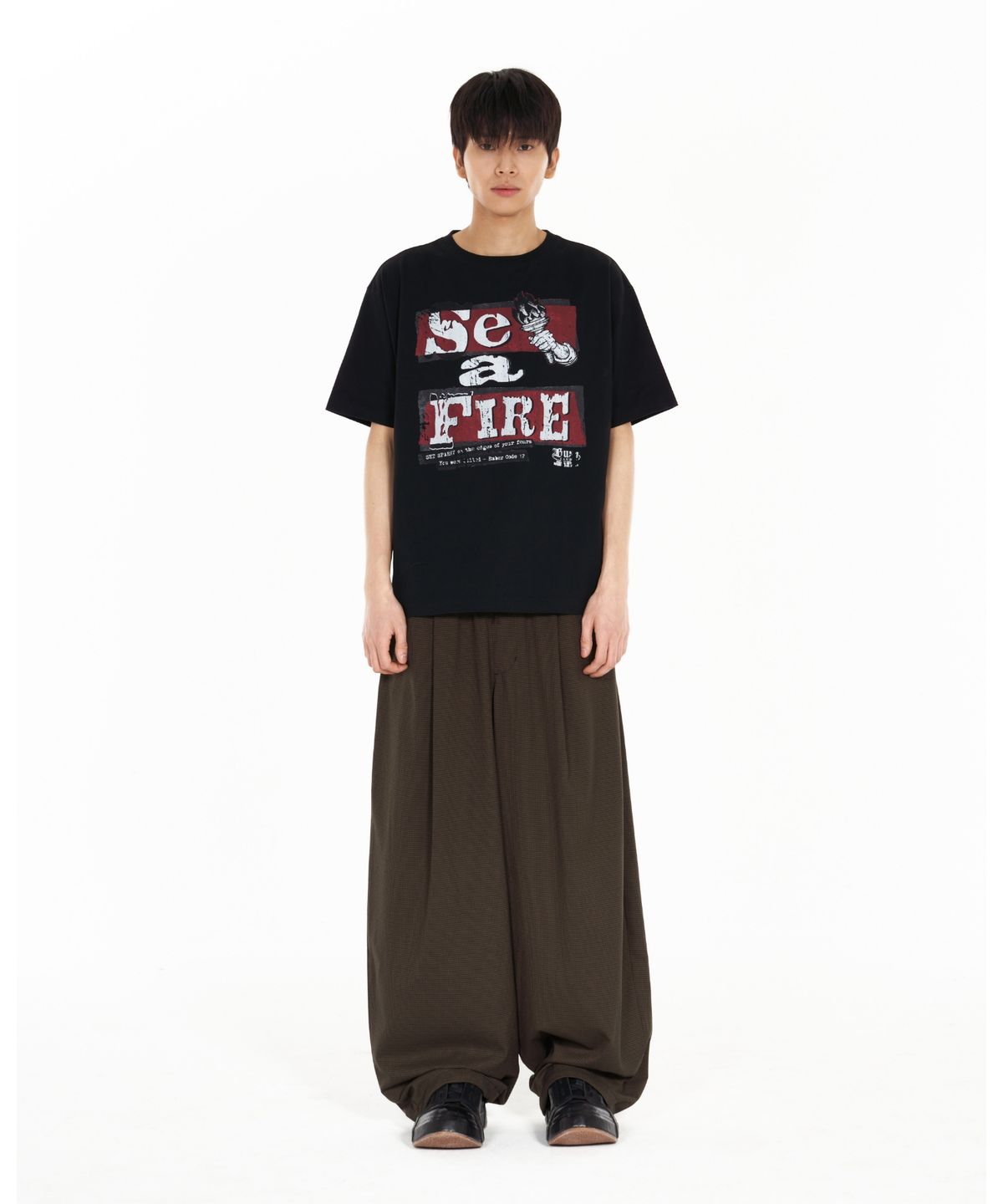 아이돈워너셀(IDWS) Set Fire T-Shirt Black