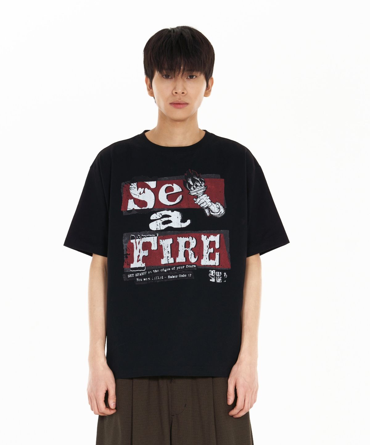 아이돈워너셀(IDWS) Set Fire T-Shirt Black