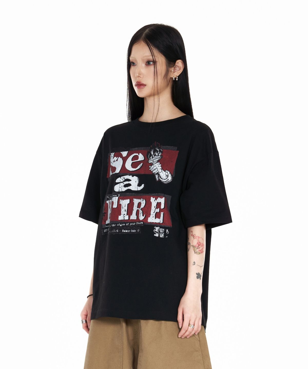 아이돈워너셀(IDWS) Set Fire T-Shirt Black