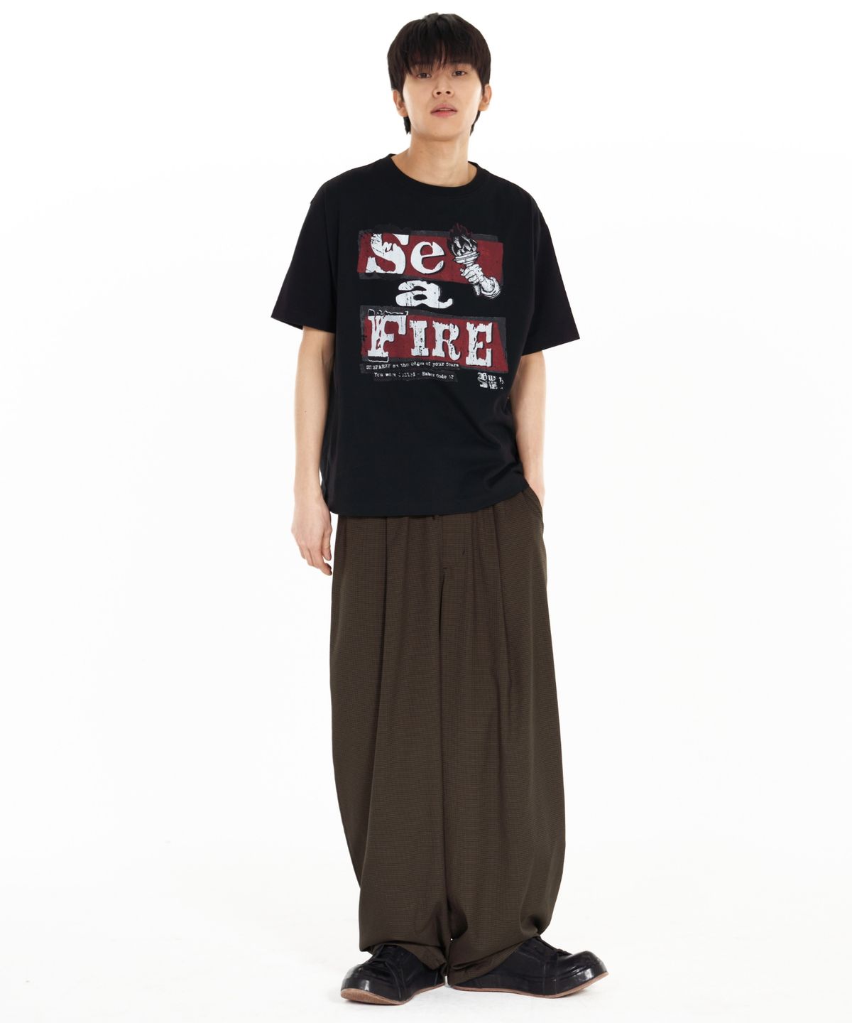 아이돈워너셀(IDWS) Set Fire T-Shirt Black