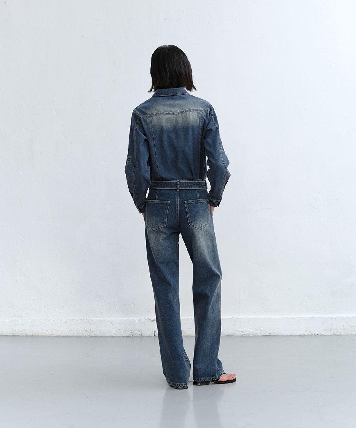 로우타이드(LOW TIDE) STITCHED BELT DENIM PANTS [BLUE]