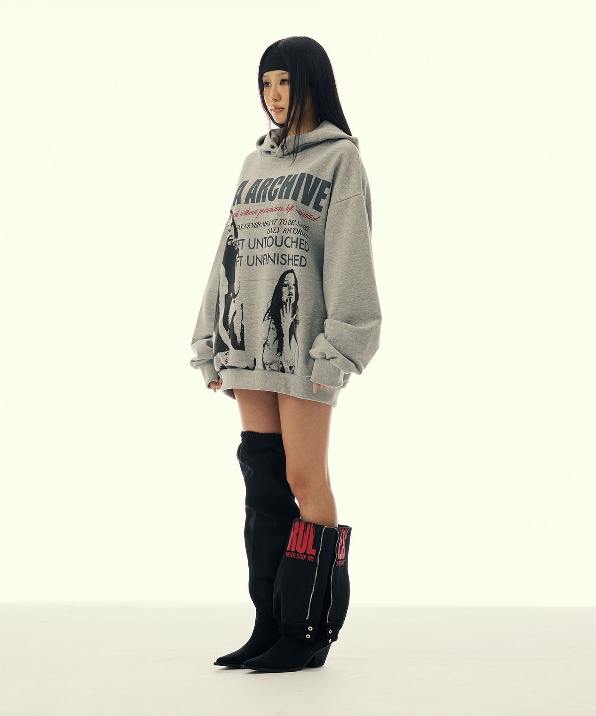 길라아카이브(GILAARCHIVE) TWICE GIRL OVER SIZE HOODED_GREY
