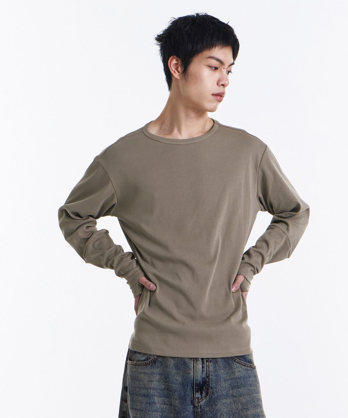 기철(KICHUL) Loop Overlayer Long sleeve (Beige)