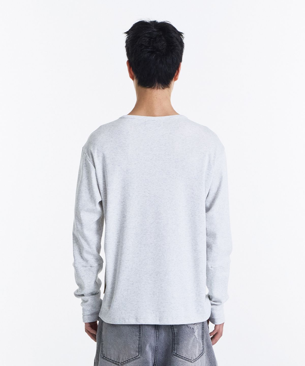 기철(KICHUL) Loop Overlayer Long sleeve (Melange White)