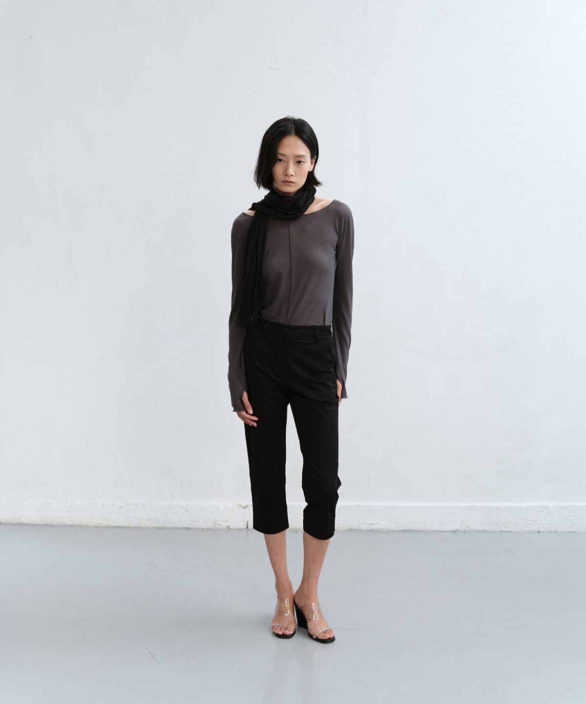 로우타이드(LOW TIDE) CLASSIC CAPRI PANTS [BLACK]
