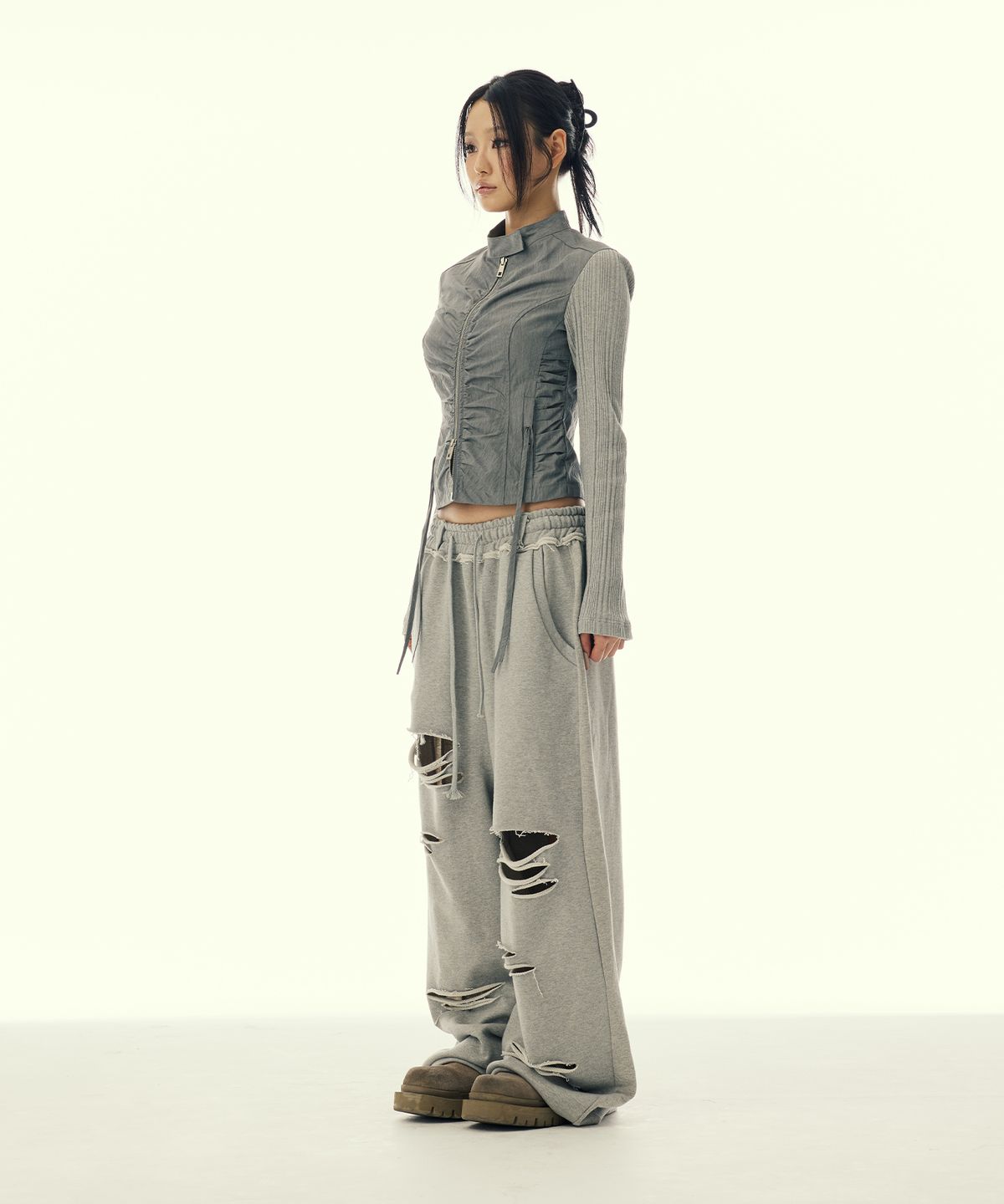 길라아카이브(GILAARCHIVE) SHIRRING NYLON STRING JACKET_GREY