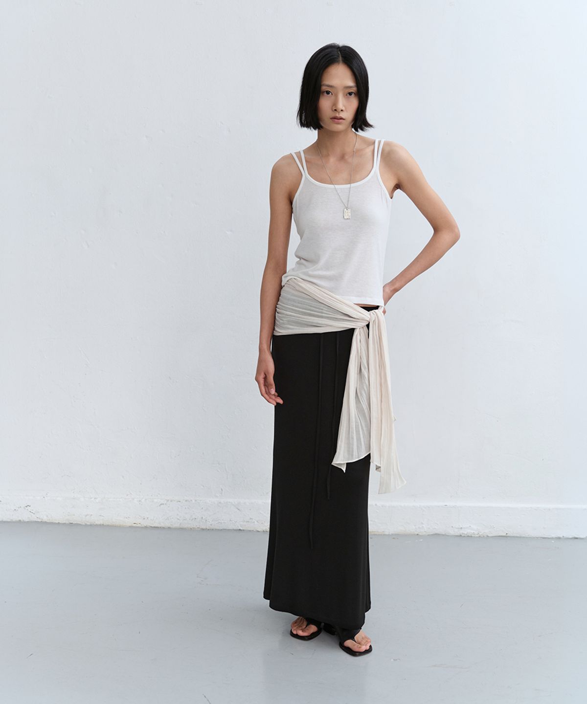 로우타이드(LOW TIDE) DOUBLE STRAP SLEEVELESS TOP [WHITE]
