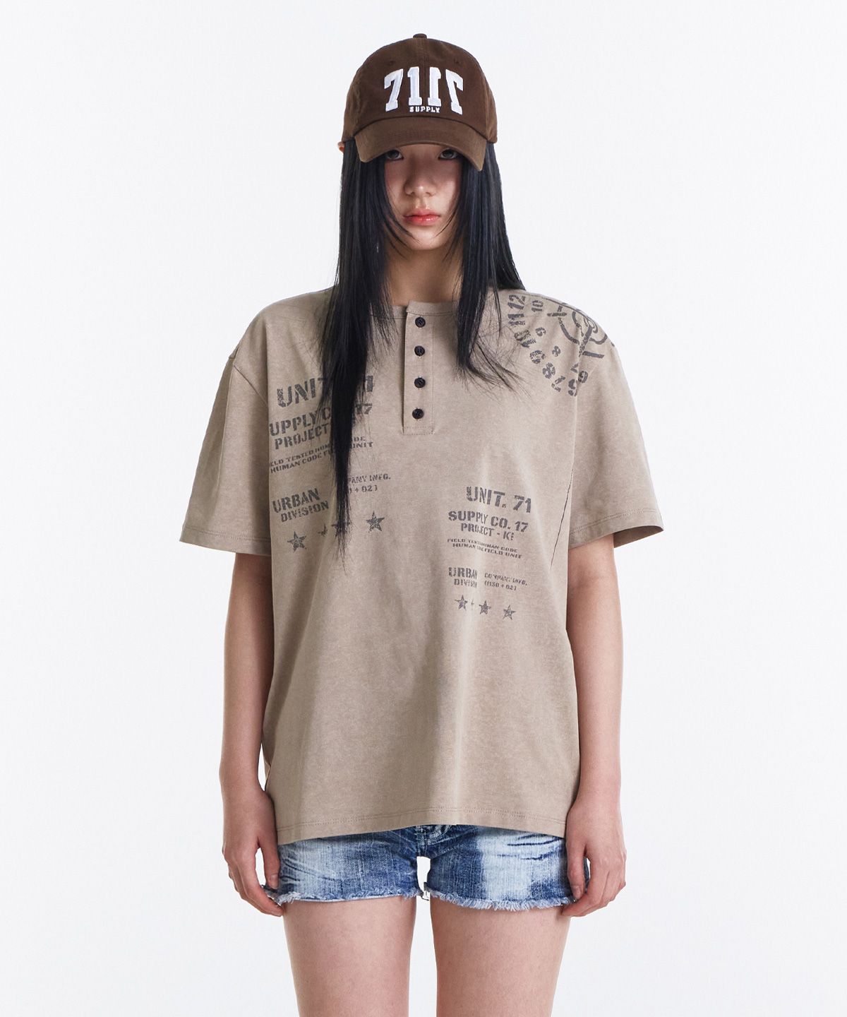 기철(KICHUL) Proto Sight Henley T-shirt (Beige)