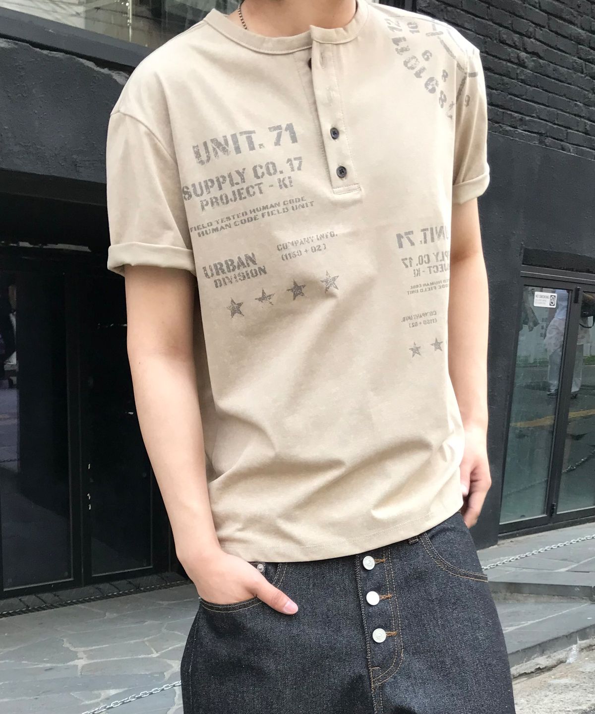 기철(KICHUL) Proto Sight Henley T-shirt (Beige)