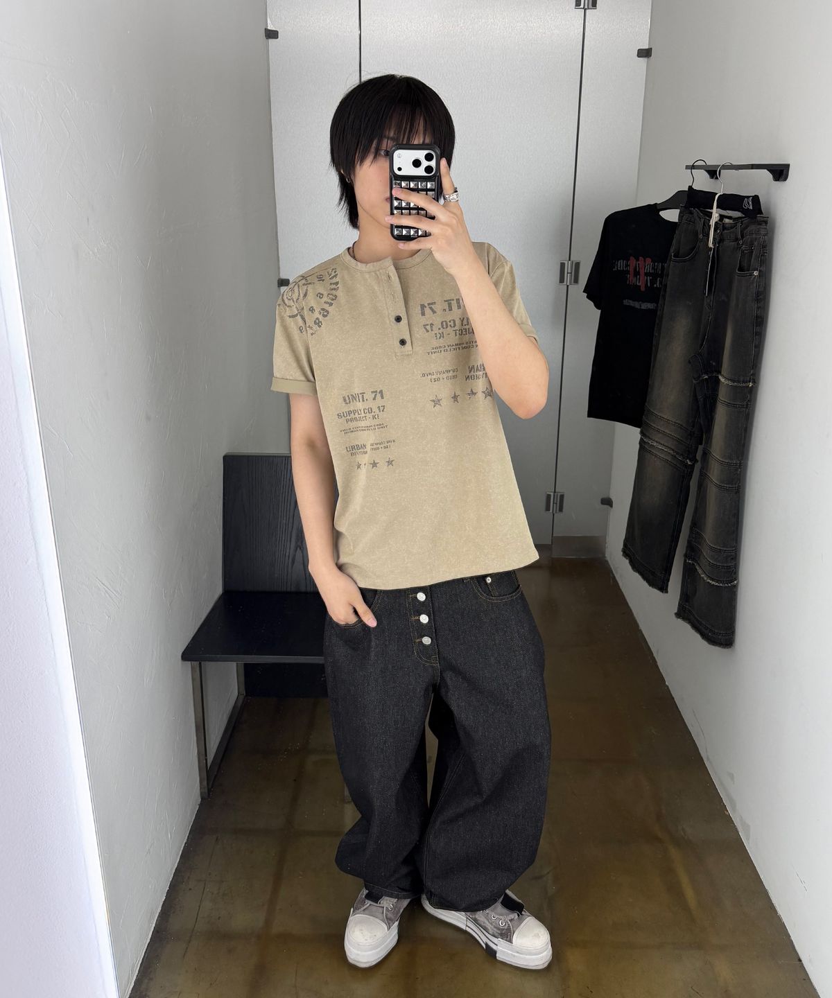 기철(KICHUL) Proto Sight Henley T-shirt (Beige)
