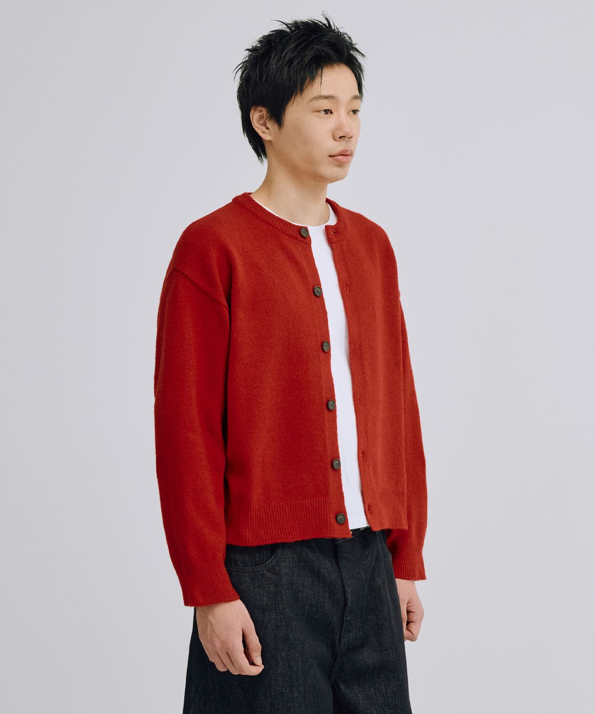 테이크이지(TAKEASY) 에센셜 크롭 니트 가디건 (레드)