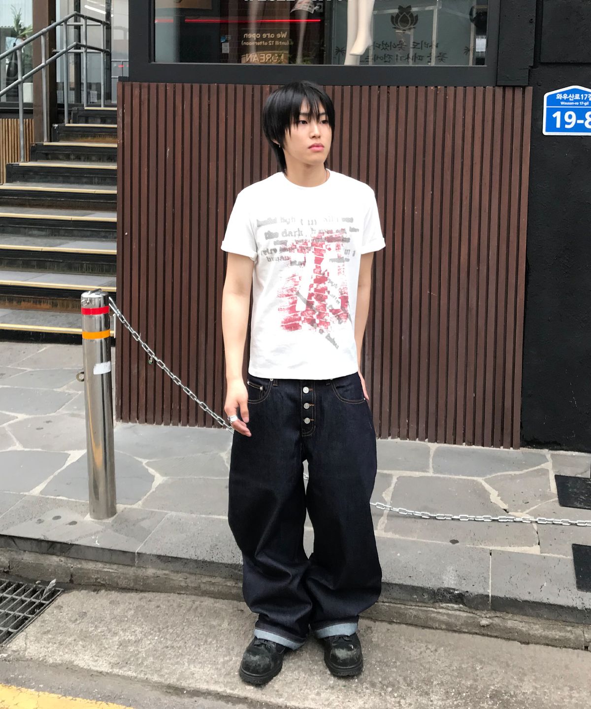 기철(KICHUL) Area 71 T-shirt (White)