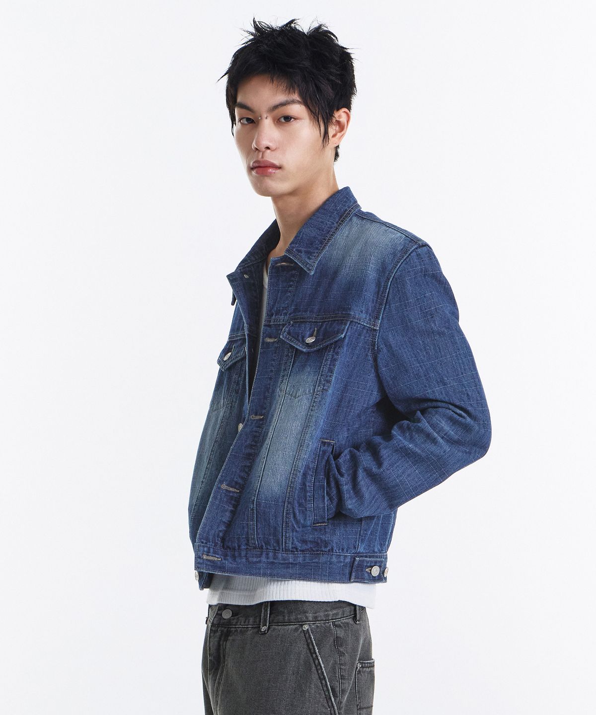 기철(KICHUL) Aged Denim Jacket (Washed Blue)