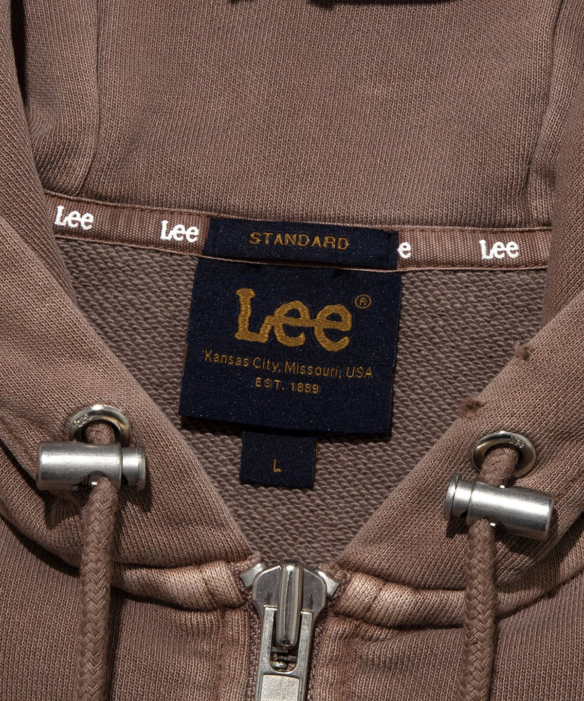 리(LEE) 다잉 크롭 후드 집업 피그먼트 브라운