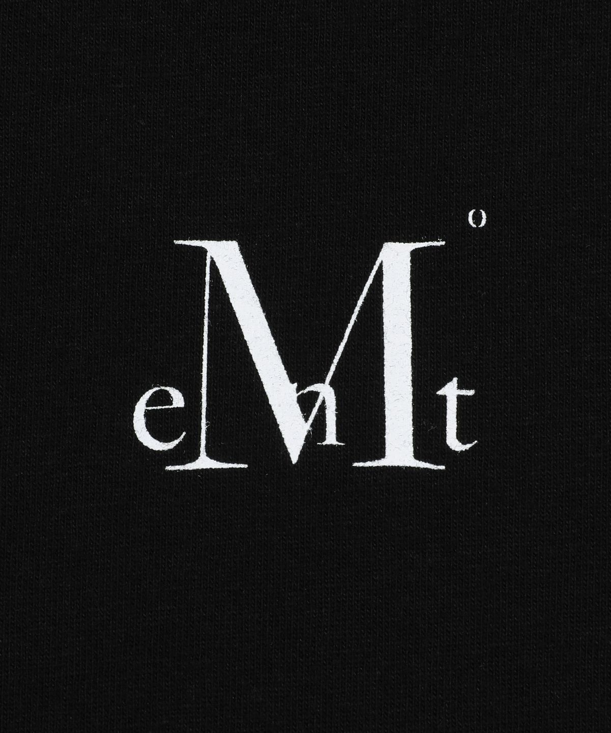 무센트(MUCENT) 슬로건 긴팔 티 (2컬러)