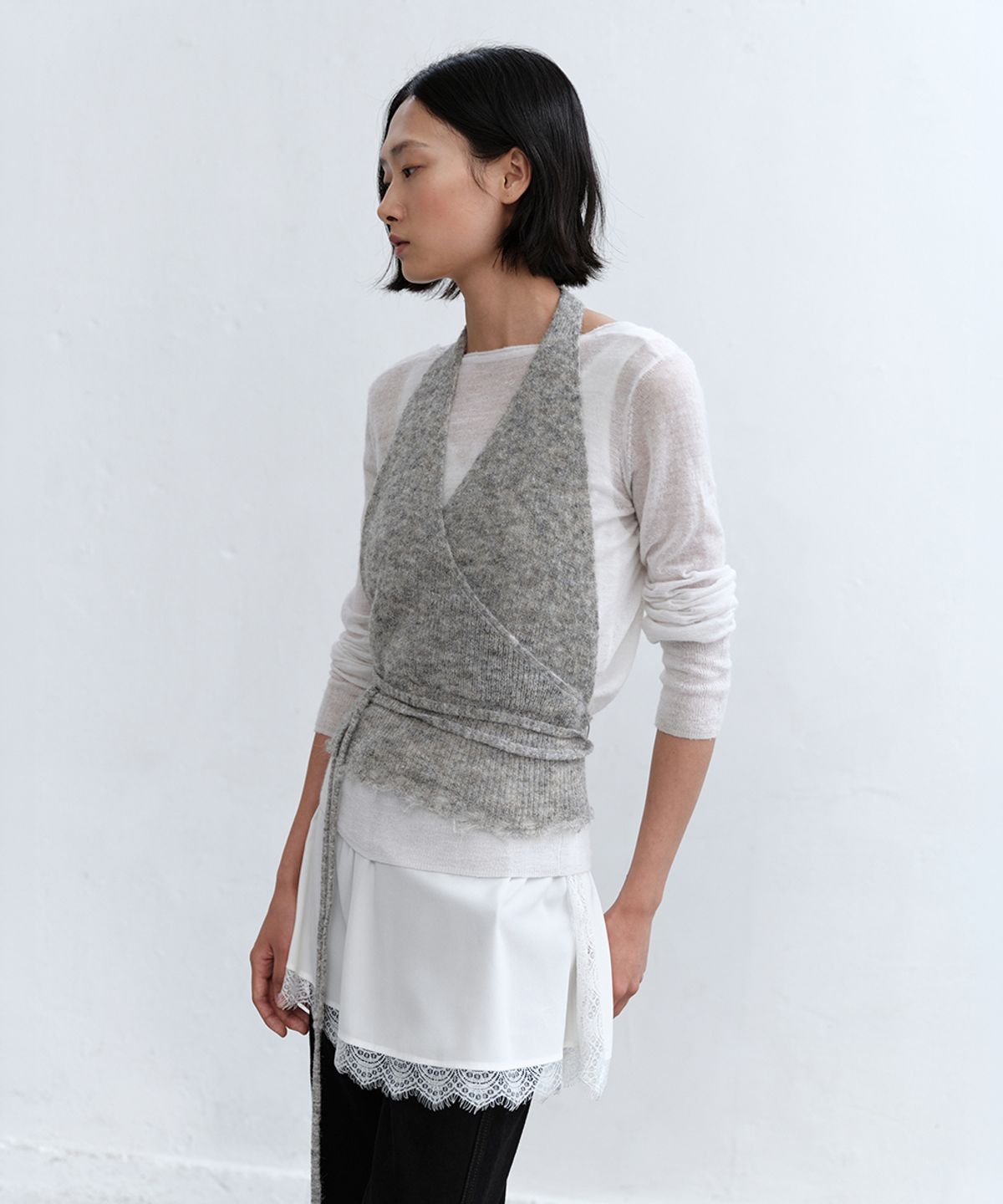 로우타이드(LOW TIDE) RAW EDGE HALTER KNIT [GREY]