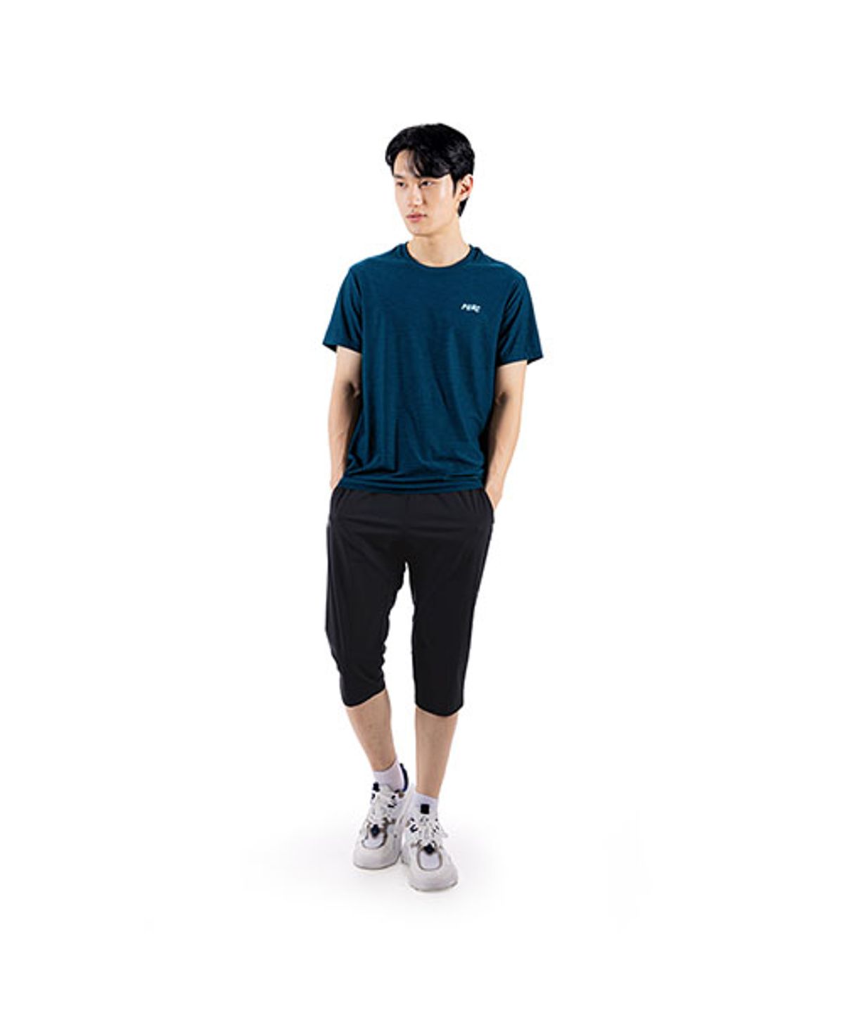 패기앤코(PEGGYNCO) 드라이 핏 스포츠웨어 숏 슬리브 3243