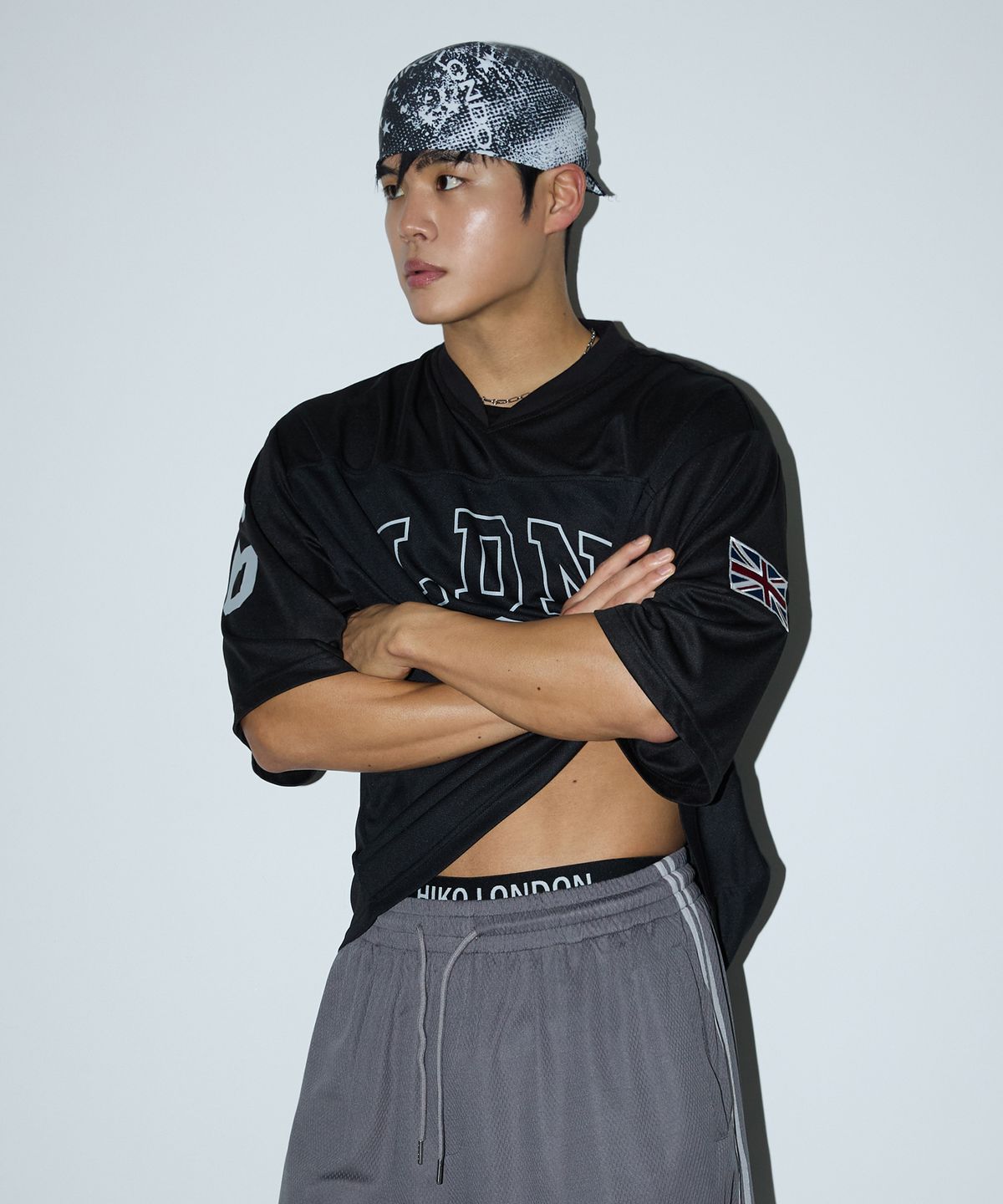 미치코런던 스포츠(MICHIKO LONDON SPORTS) LDN 럭비 저지 반팔 티셔츠 블랙