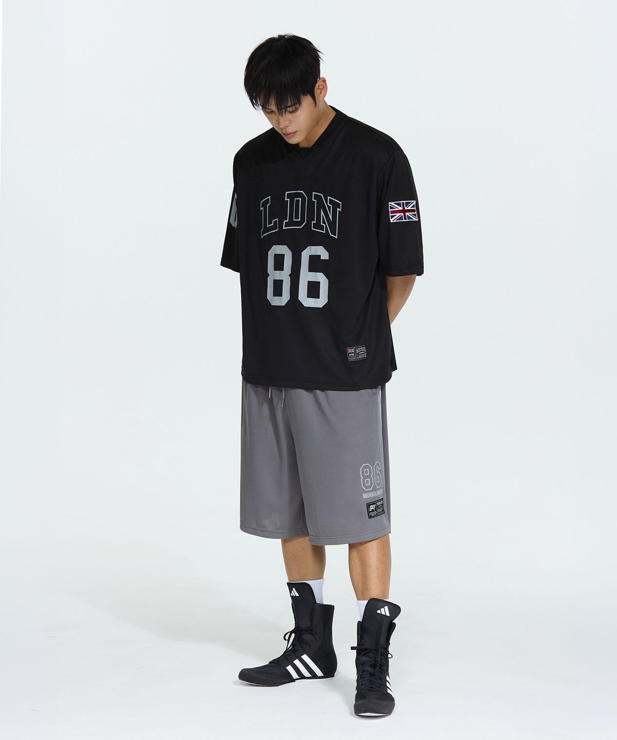 미치코런던 스포츠(MICHIKO LONDON SPORTS) LDN 럭비 저지 반팔 티셔츠 블랙