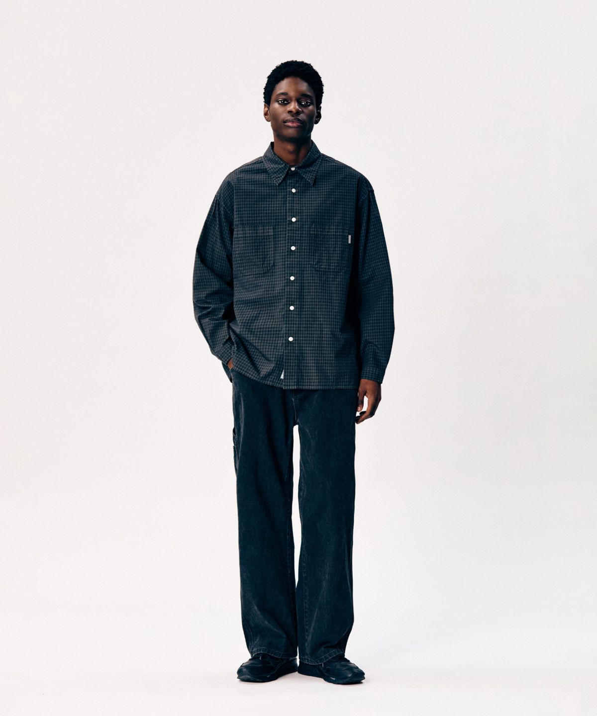 에스피오나지(ESPIONAGE) Overdyed Check 2 Pocket Shirt Black
