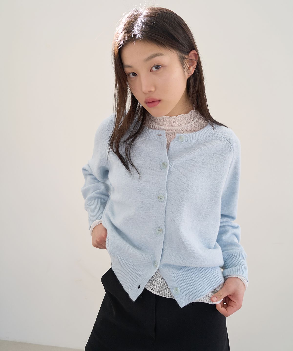 줄리아페페(JULIAPEPE) Daily Round Knit Cardigan (Morning sky blue)