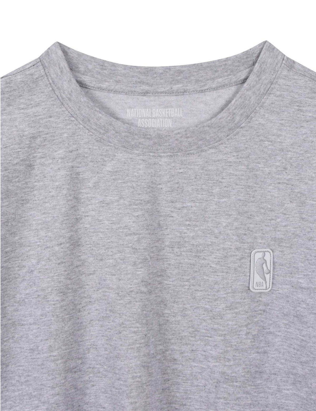 엔비에이(NBA) ESSENTIAL 베이직 스몰로고 고중량 반팔 티셔츠 멜란지 그레이