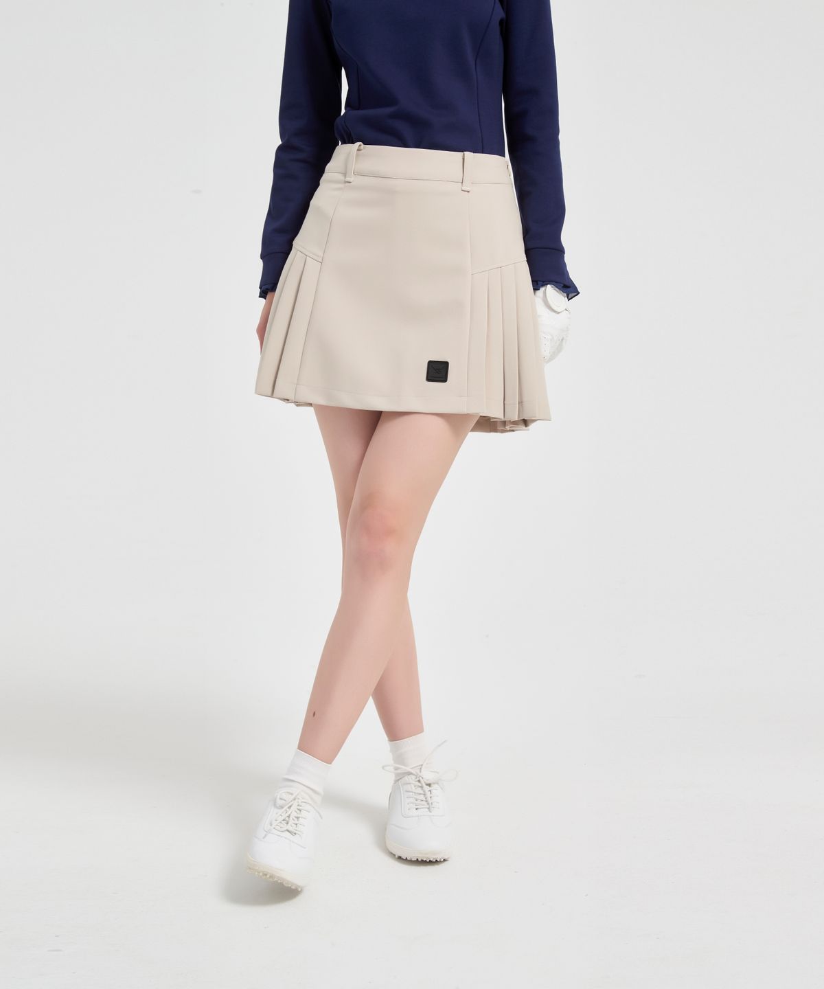 이파르카(E.PARCA) 모드룩 A라인 사이드 플리츠 스커트