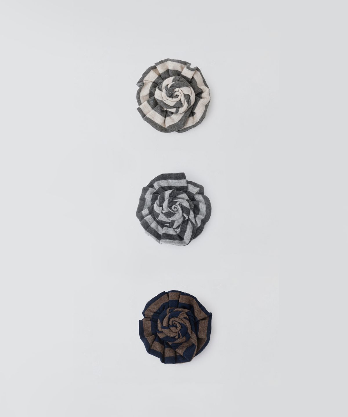 마조네(MA JOURNEE) SOFT CORSAGE BROOCH_3 COLOR