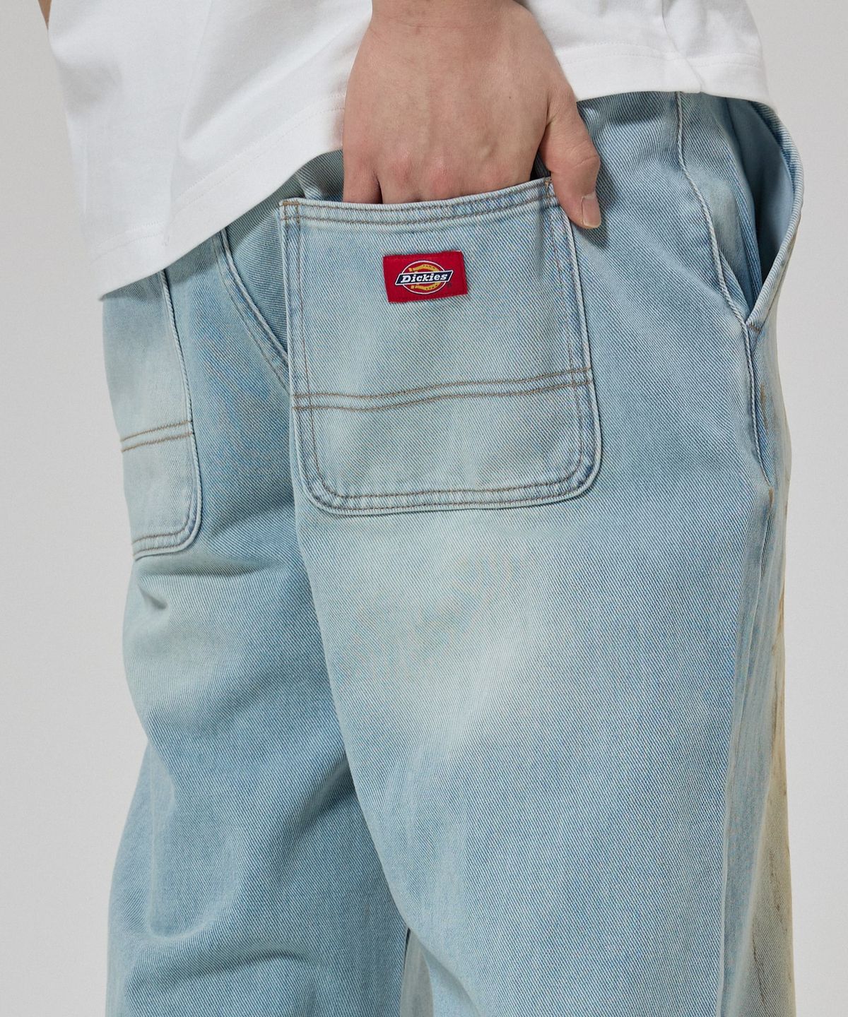 디키즈(DICKIES) 루즈핏 더티 워시드 데님 팬츠 Blue