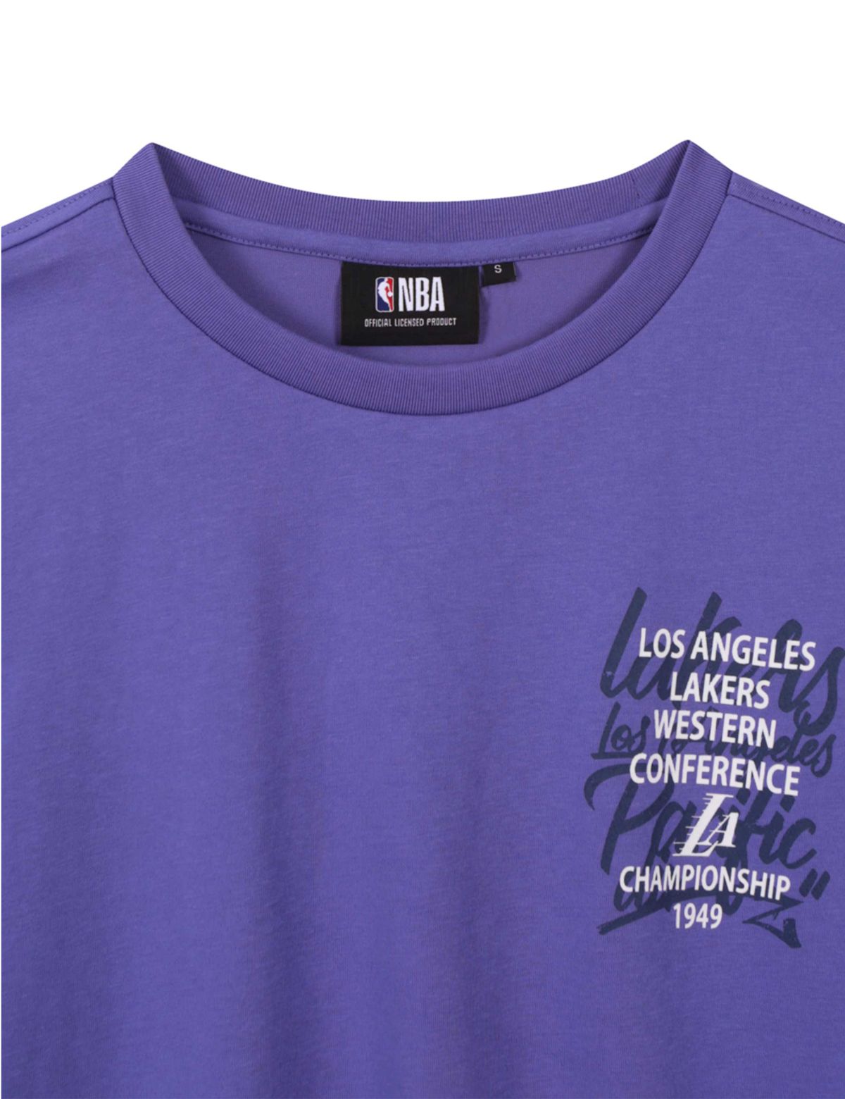 엔비에이(NBA) 스몰 레터링 반팔 티셔츠 퍼플