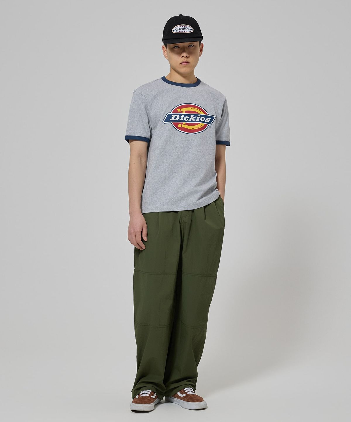 디키즈(DICKIES) 투 턱 라이트 나일론 팬츠 Olive