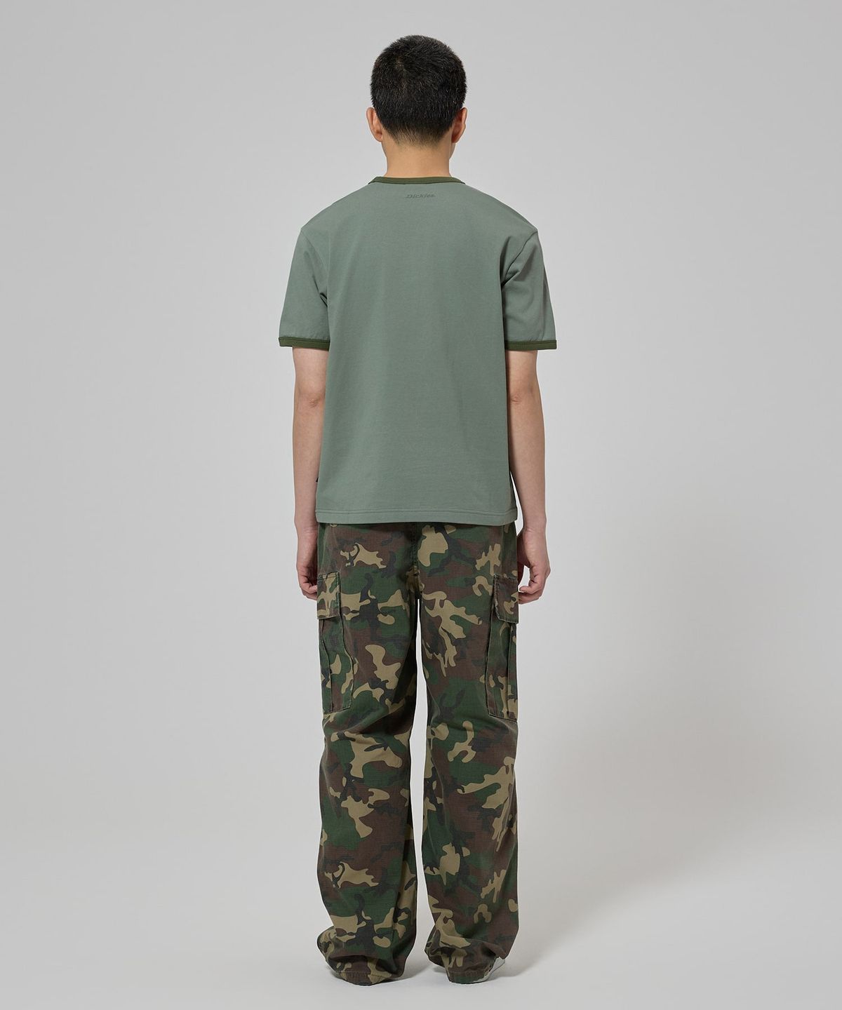 디키즈(DICKIES) 워시드 루즈핏 트윌 카고 팬츠 Camo