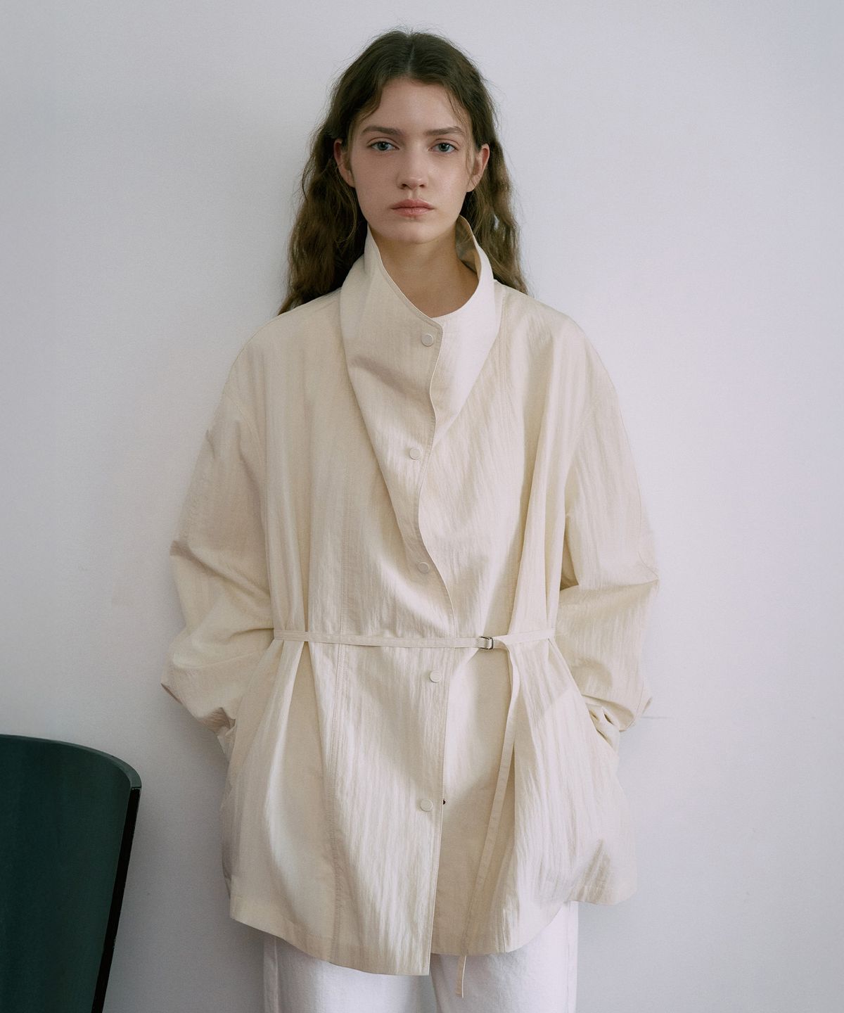 라메레이(LAMEREI) Light High-Neck Half Jacket[LMBFSPJK111]-Ivory