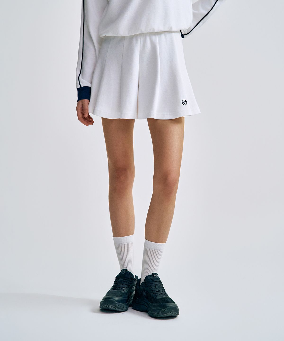 세르지오 타키니(SERGIO TACCHINI) W 더블니트 플레어 쇼츠 (White)