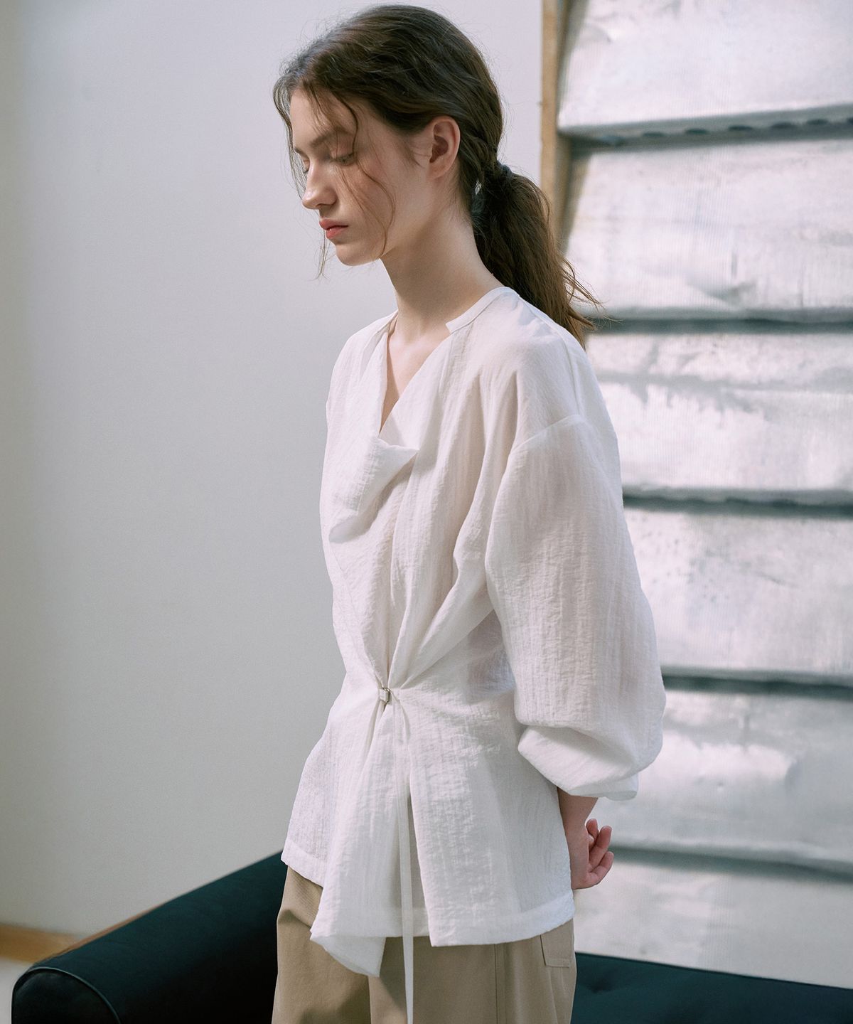라메레이(LAMEREI) Drape Belted Shirt[LMBFSPSH318]-3color