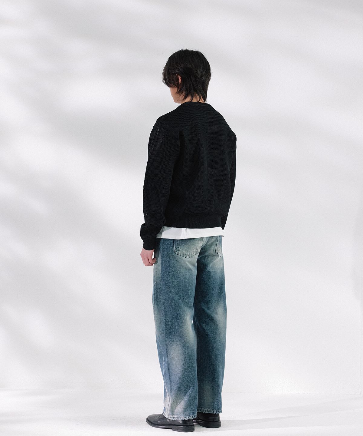 넌블랭크(NONBLANK) 크롭 라운드 LS 가디건_BLACK