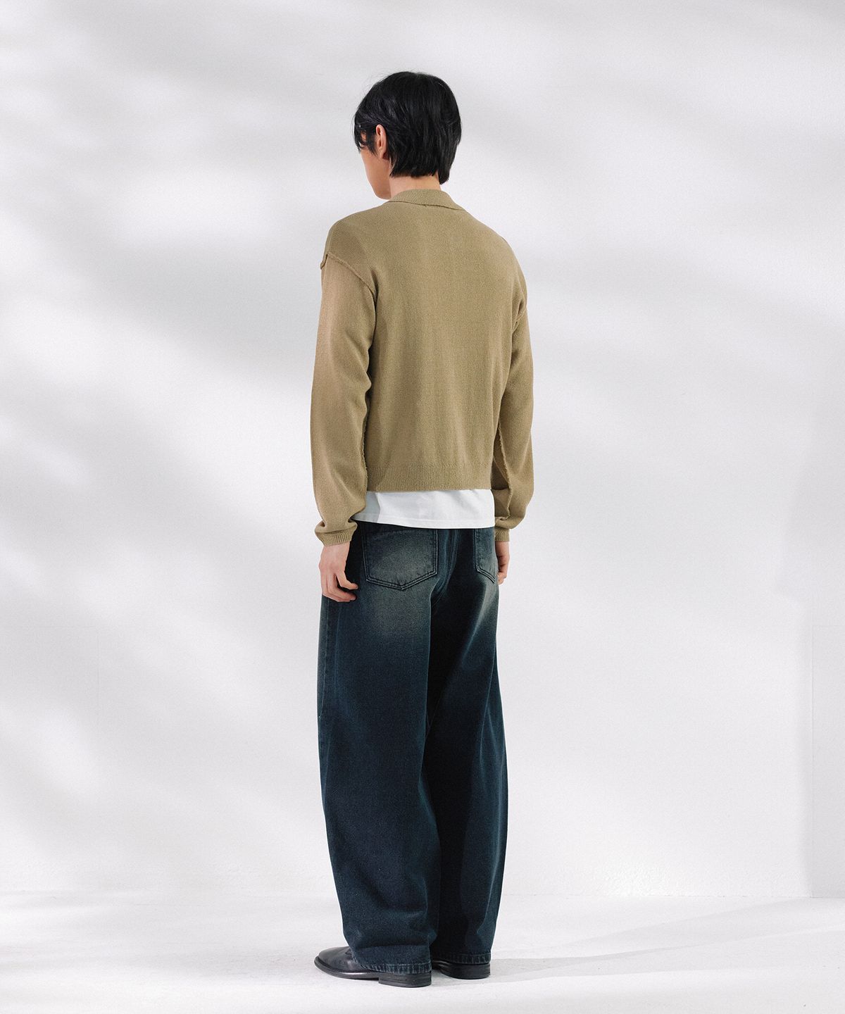 넌블랭크(NONBLANK) 크롭 카라 LS 가디건_BEIGE