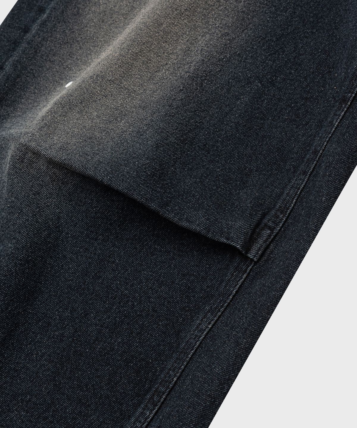 넌블랭크(NONBLANK) 와이드 커브드 데님 팬츠_INDIGO