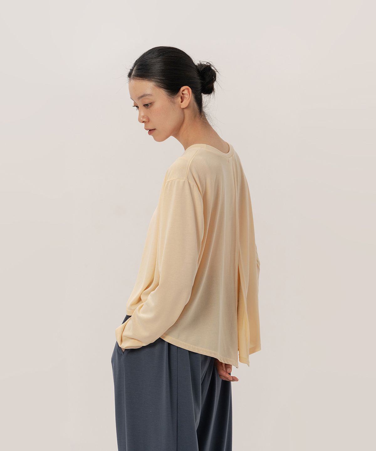소함소함(SOHAMSOHAM) Manas back open cover up _5colors