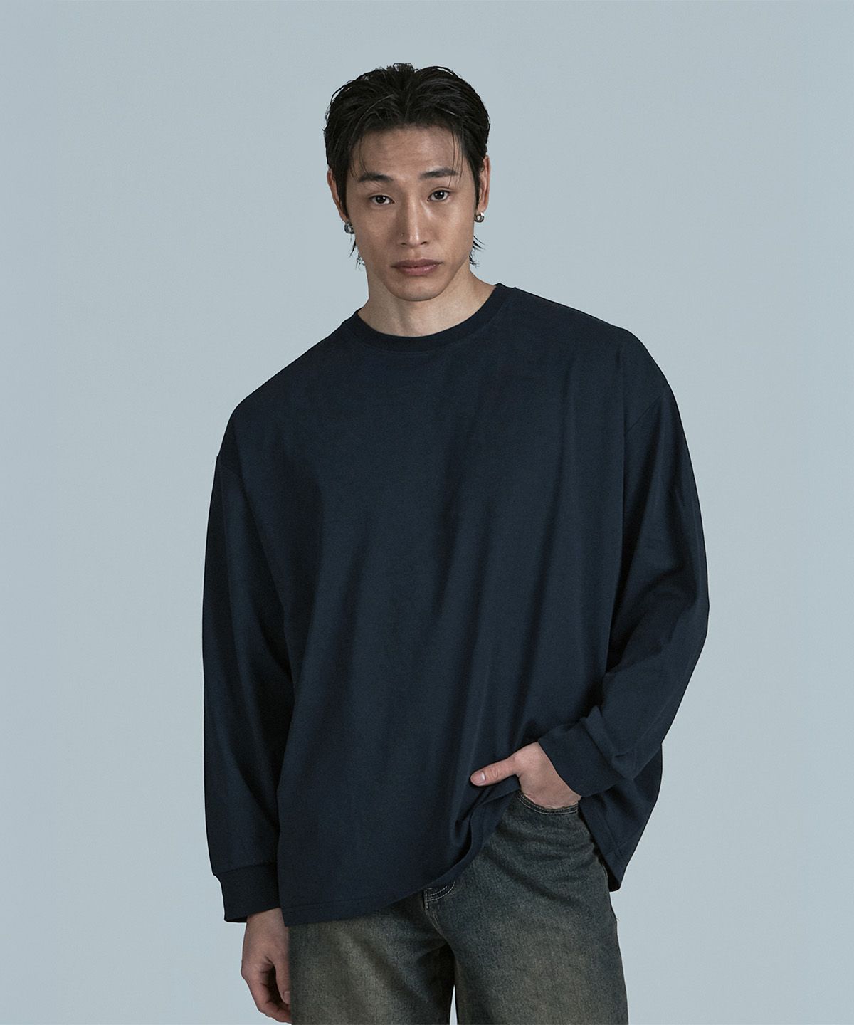 제이엘브(JELEVE) 립 루즈핏 롱슬리브
