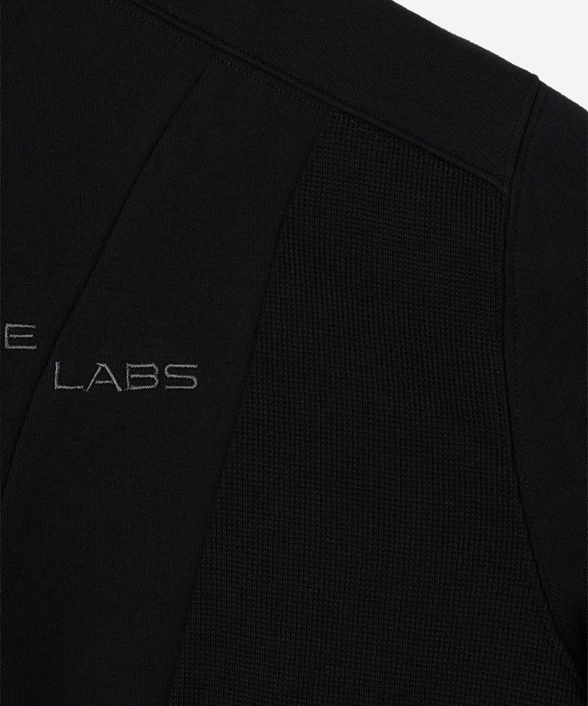 노드랩스(NODE LABS) DEV:10 텍스처 블록 스웻 맨투맨_블랙