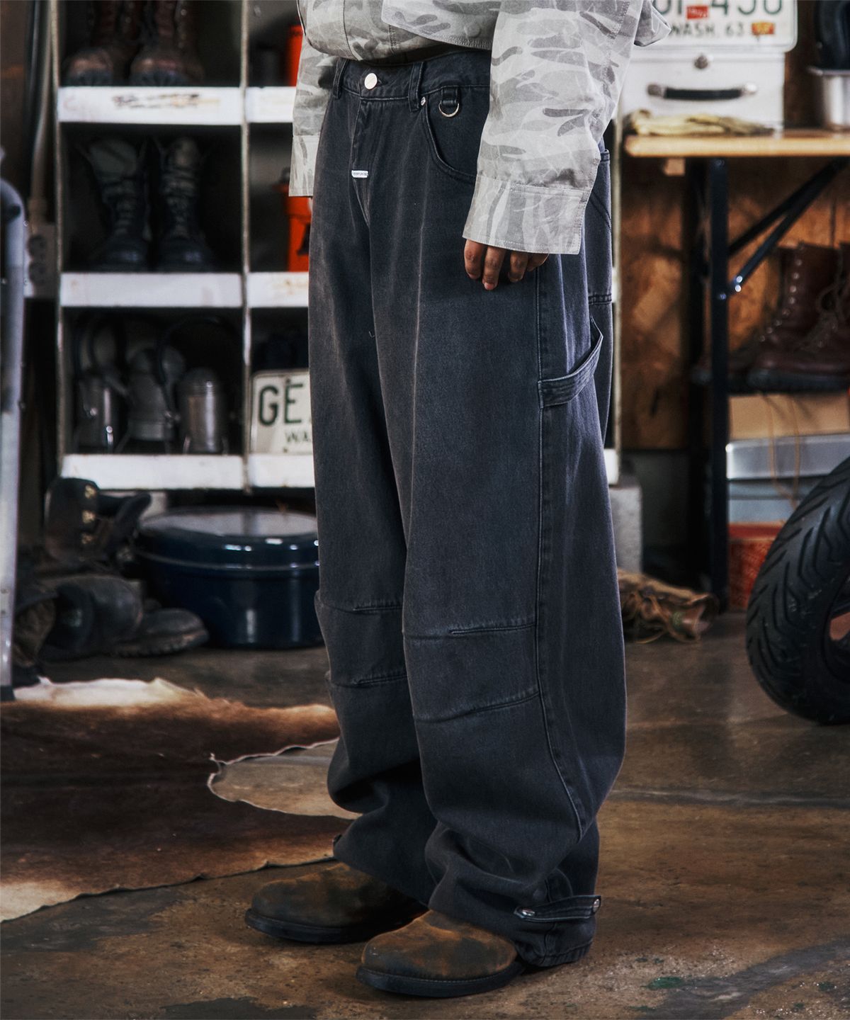 더바이닐하우스(THEVINYLHOUSE) BASIC WIDE DENIM PANTS BLACK