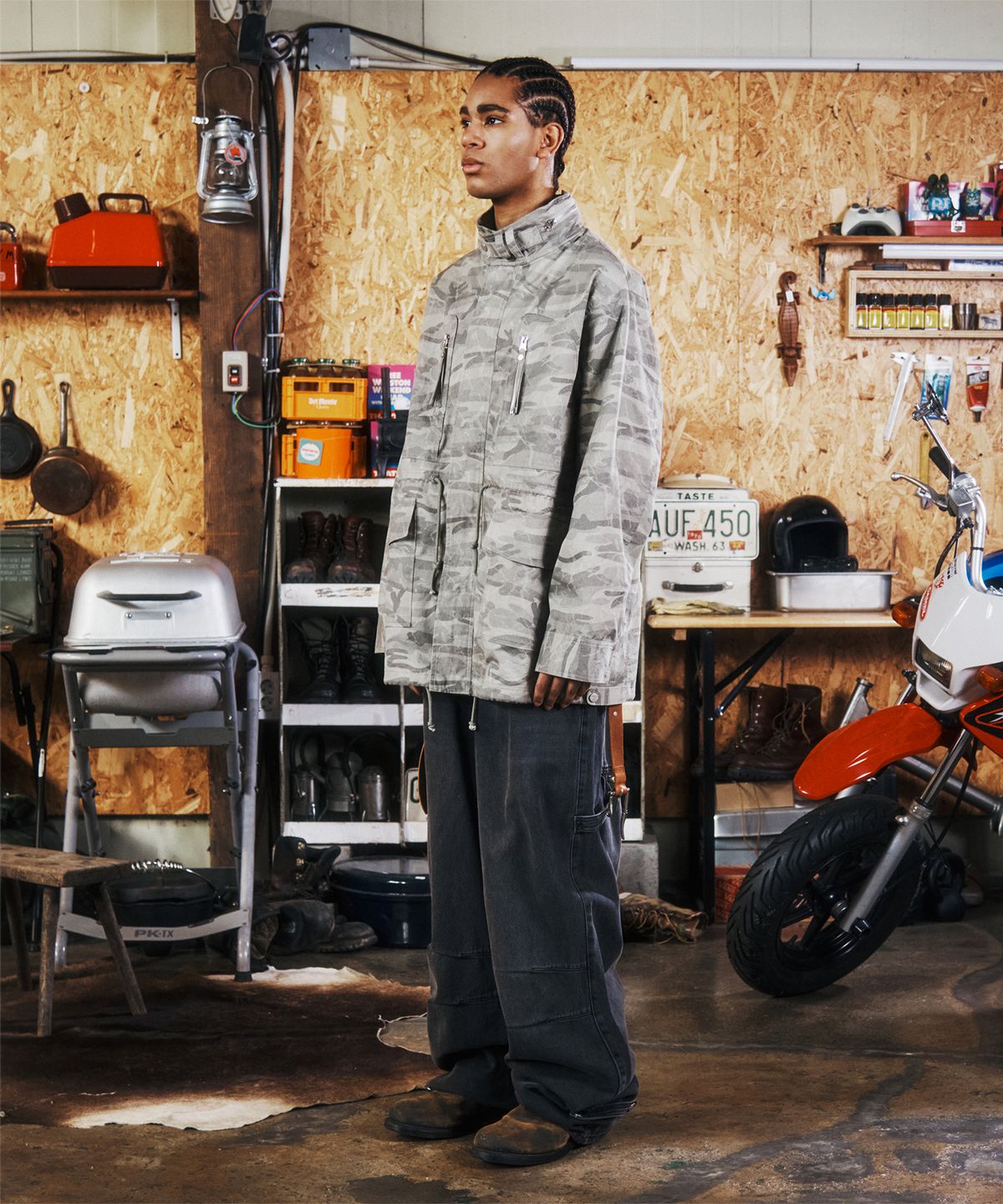더바이닐하우스(THEVINYLHOUSE) BASIC WIDE DENIM PANTS BLACK