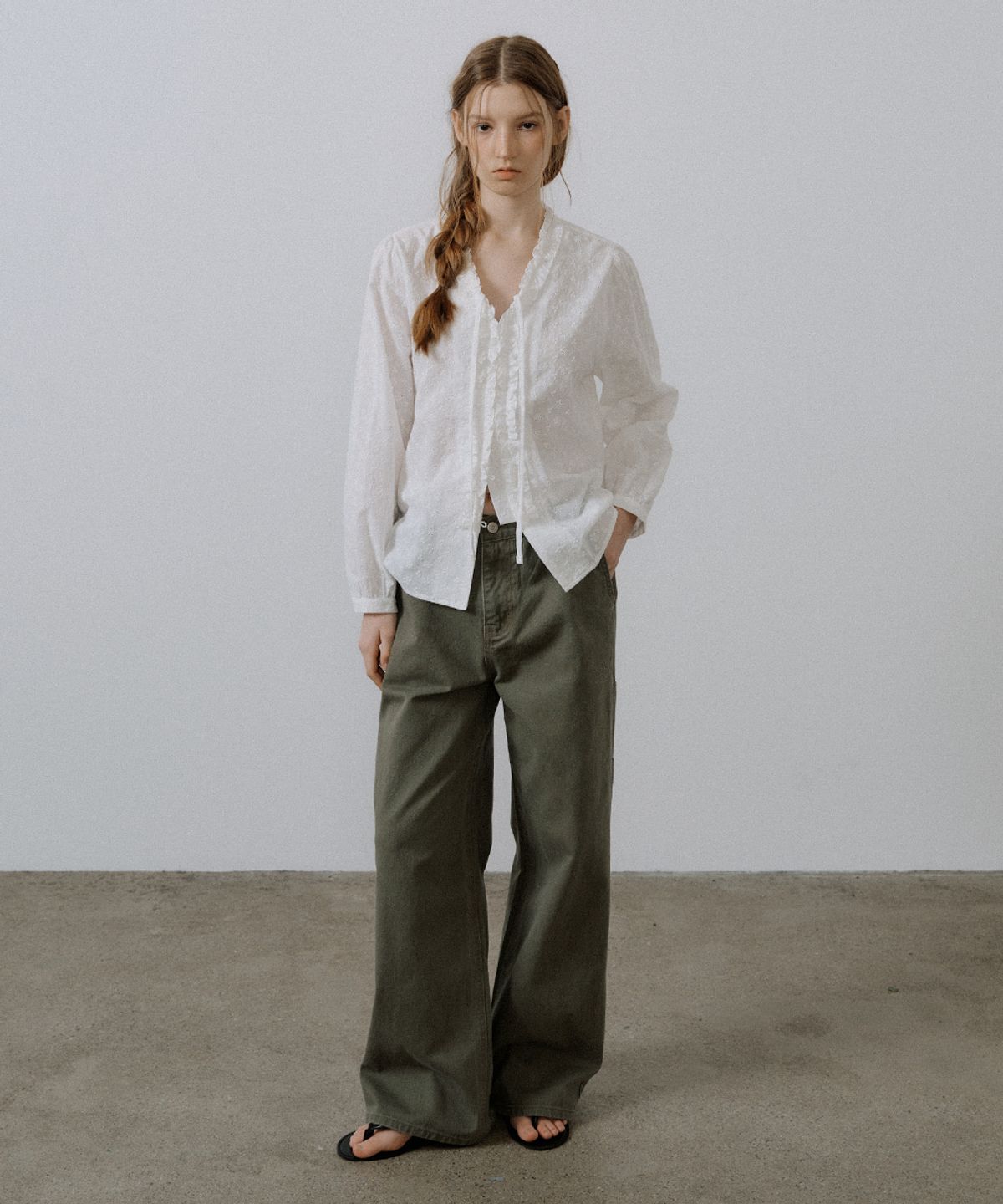 프리버07(FRIVER07) V-neck punching lace blouse [FRSP05BL03]_White