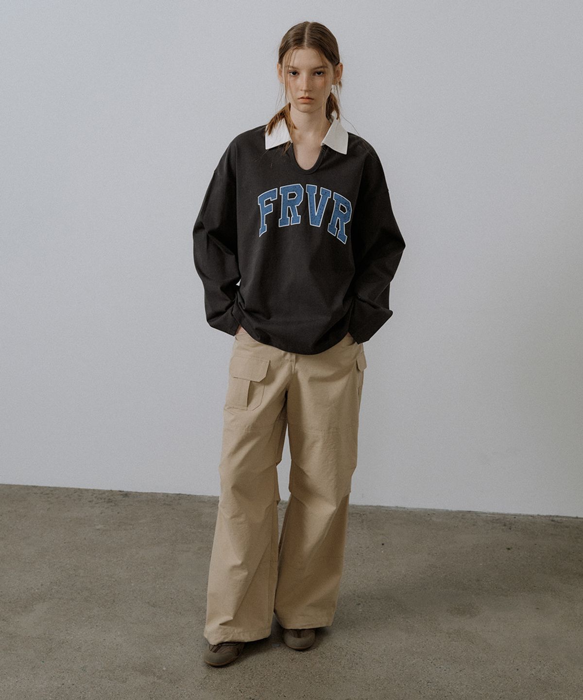 프리버07(FRIVER07) FRVR logo collar t-shirt [FRSP05LT07]_Charcoal